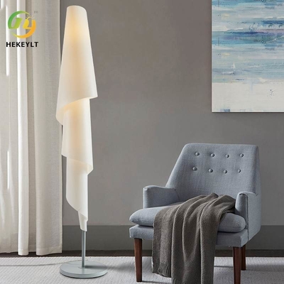 Postmodernistyczna, luksusowa lampa podłogowa Nordic Creative Hotel Study Bedroom Sofa Oświetlenie